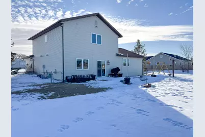 1124 Garnet Boulevard, Detroit Lakes, MN 56501 - Photo 33