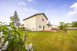 1124 Garnet Blvd, Detroit Lakes, MN 56501 - Photo 35