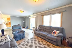 1124 Garnet Blvd, Detroit Lakes, MN 56501 - Photo 11