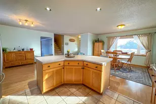 1124 Garnet Blvd, Detroit Lakes, MN 56501 - Photo 7