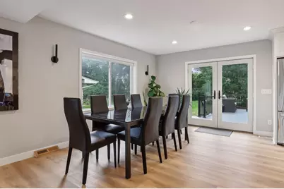 3098 Victoria Street N, Roseville, MN 55113 - Photo 15