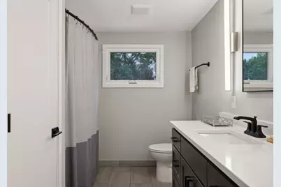 3098 Victoria Street N, Roseville, MN 55113 - Photo 31