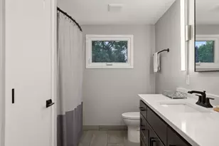 3098 Victoria St N, Roseville, MN 55113 - Photo 31