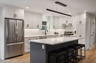 3098 Victoria St N, Roseville, MN 55113 - Photo 1