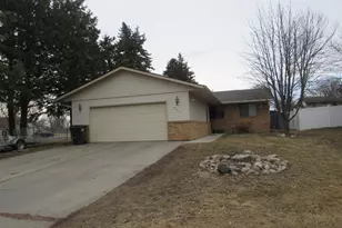 1903 Willow Ave, Worthington, MN 56187 - Photo 1