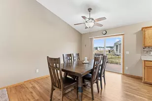 810 Kadler Ave NE, Hanover, MN 55341 - Photo 15