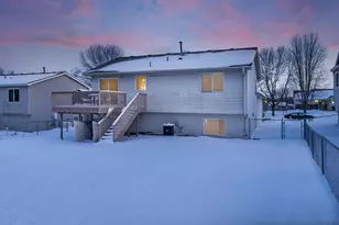 860 Sparrow Rd, Waconia, MN 55387 - Photo 31