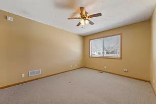 113 S West St, Belle Plaine, MN 56011 - Photo 13