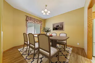 113 S West St, Belle Plaine, MN 56011 - Photo 3