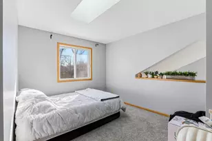 7025 49th St N, Oakdale, MN 55128 - Photo 19