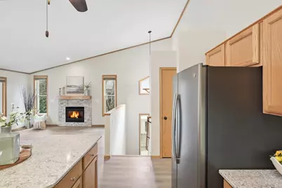 8427 143rd Street W, Apple Valley, MN 55124 - Photo 7