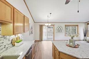 8427 143rd St W, Apple Valley, MN 55124 - Photo 9