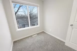 1101 Broadway Ave S, Sauk Rapids, MN 56379 - Photo 25