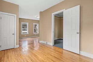 511 Edmund Ave W, Saint Paul, MN 55103 - Photo 5