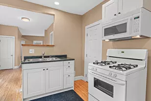 511 Edmund Ave W, Saint Paul, MN 55103 - Photo 11