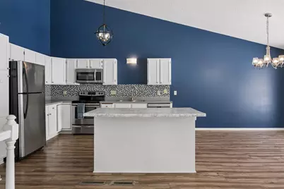 2053 Edgerton Street, Maplewood, MN 55117 - Photo 21