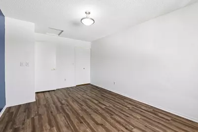 2053 Edgerton Street, Maplewood, MN 55117 - Photo 29