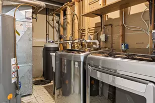 2053 Edgerton St, Maplewood, MN 55117 - Photo 43