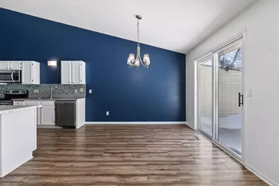 2053 Edgerton Street, Maplewood, MN 55117 - Photo 15