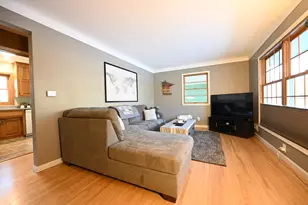 3705 Dennis Ln, White Bear Lake, MN 55110 - Photo 5