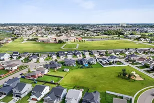 1029 44th Ave S, Moorhead, MN 56560 - Photo 43