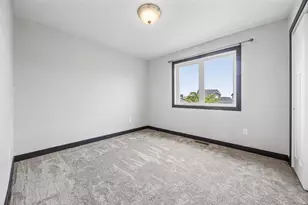 1029 44th Ave S, Moorhead, MN 56560 - Photo 27