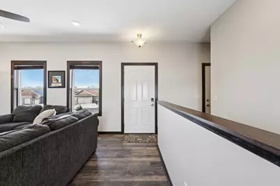 856 Ridgecrest Street, River Falls, WI 54022 - Photo 7