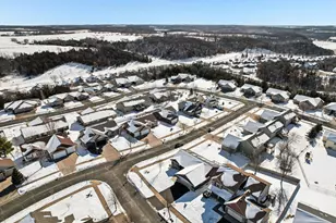 856 Ridgecrest Street, River Falls, WI 54022 - Photo 49