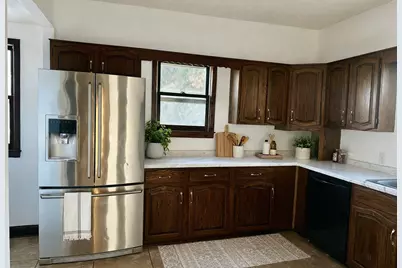 246 Sidney Street E, Saint Paul, MN 55107 - Photo 5