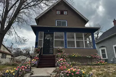 246 Sidney Street E, Saint Paul, MN 55107 - Photo 1