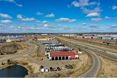 8175 Riverdale Drive NW, Anoka, MN 55303 - Photo 5