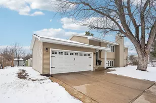 403 7th St N, Hudson, WI 54016 - Photo 3