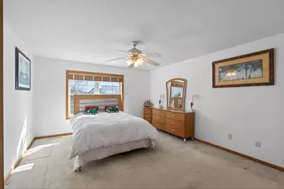 9727 Linden Avenue N, Brooklyn Park, MN 55443 - Photo 25