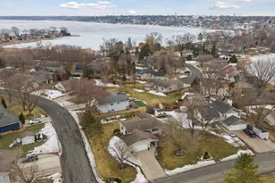 316 Lakeview Terrace Blvd, Waconia, MN 55387 - Photo 45