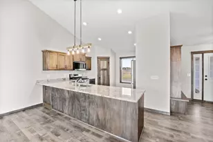 885 Watertown Ave, Delano, MN 55328 - Photo 5