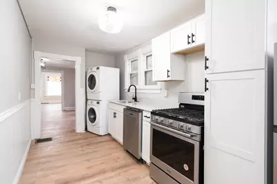 2207 Blake Avenue, Saint Paul, MN 55108 - Photo 11