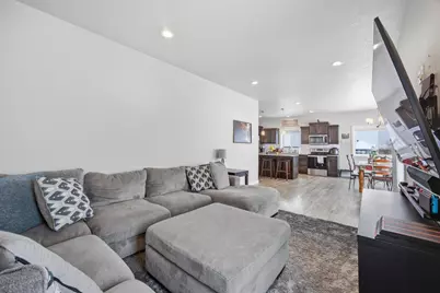 2551 72nd Avenue S, Fargo, ND 58104 - Photo 7