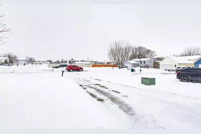 105 Evergreen Circle, West Fargo, ND 58078 - Photo 55