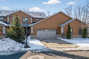 552 Panorama Cir NW, Rochester, MN 55901 - Photo 1