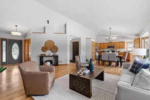 21820 Aztec St NW, Oak Grove, MN 55303 - Photo 7