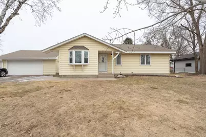 1600 Amy Lane, Brooklyn Center, MN 55430 - Photo 3