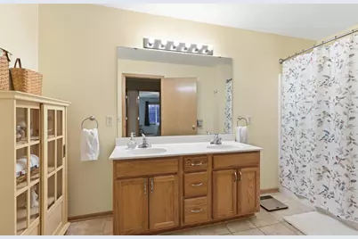 1900 Magnolia Place, Hudson, WI 54016 - Photo 25