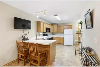 1900 Magnolia Place, Hudson, WI 54016 - Photo 11