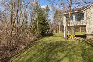 9844 Cavell Cir, Bloomington, MN 55438 - Photo 33