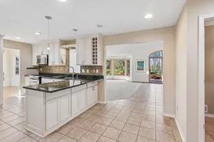 812 Oriole Ln, Chaska, MN 55318 - Photo 17