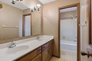 812 Oriole Ln, Chaska, MN 55318 - Photo 37