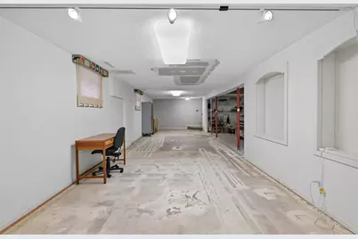 3940 Yorktown Lane N, Plymouth, MN 55441 - Photo 31