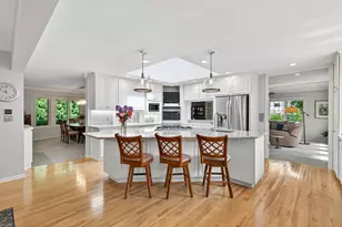 3940 Yorktown Ln N, Plymouth, MN 55441 - Photo 7