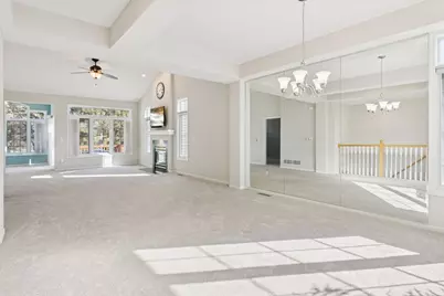 2437 Skyline Drive, Bloomington, MN 55425 - Photo 11