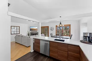 1898 Southpointe Terrace, Eagan, MN 55122 - Photo 5